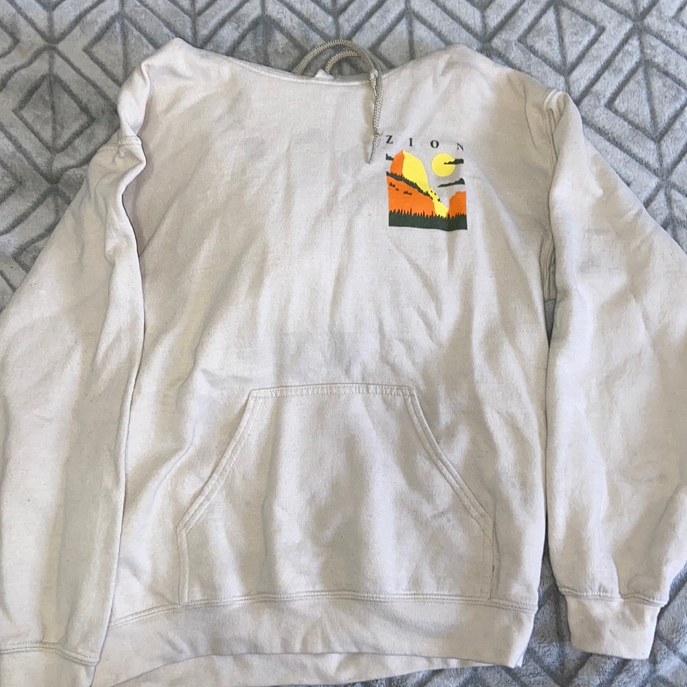 Zion National Park hoodie Size Small
